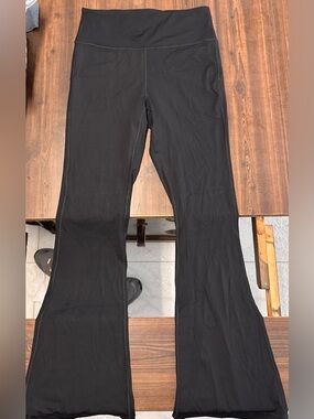 Black High-Waist Flared Yoga Pants